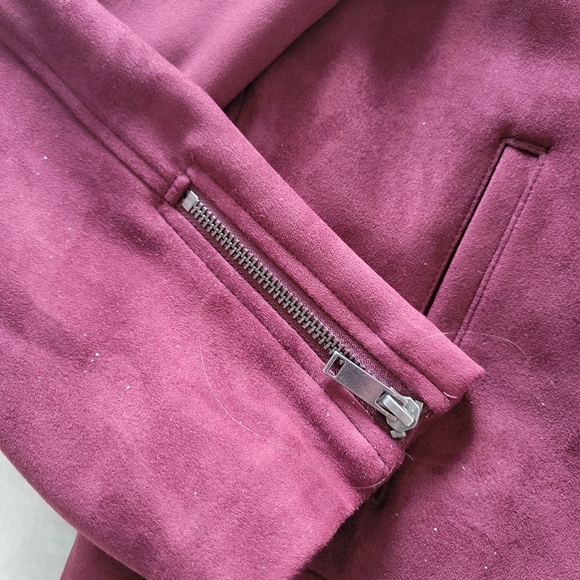 Womans  Stylish Old Navy Faux Suede Zippered Jacket Burgandy Large Petite - Picture 7 of 7